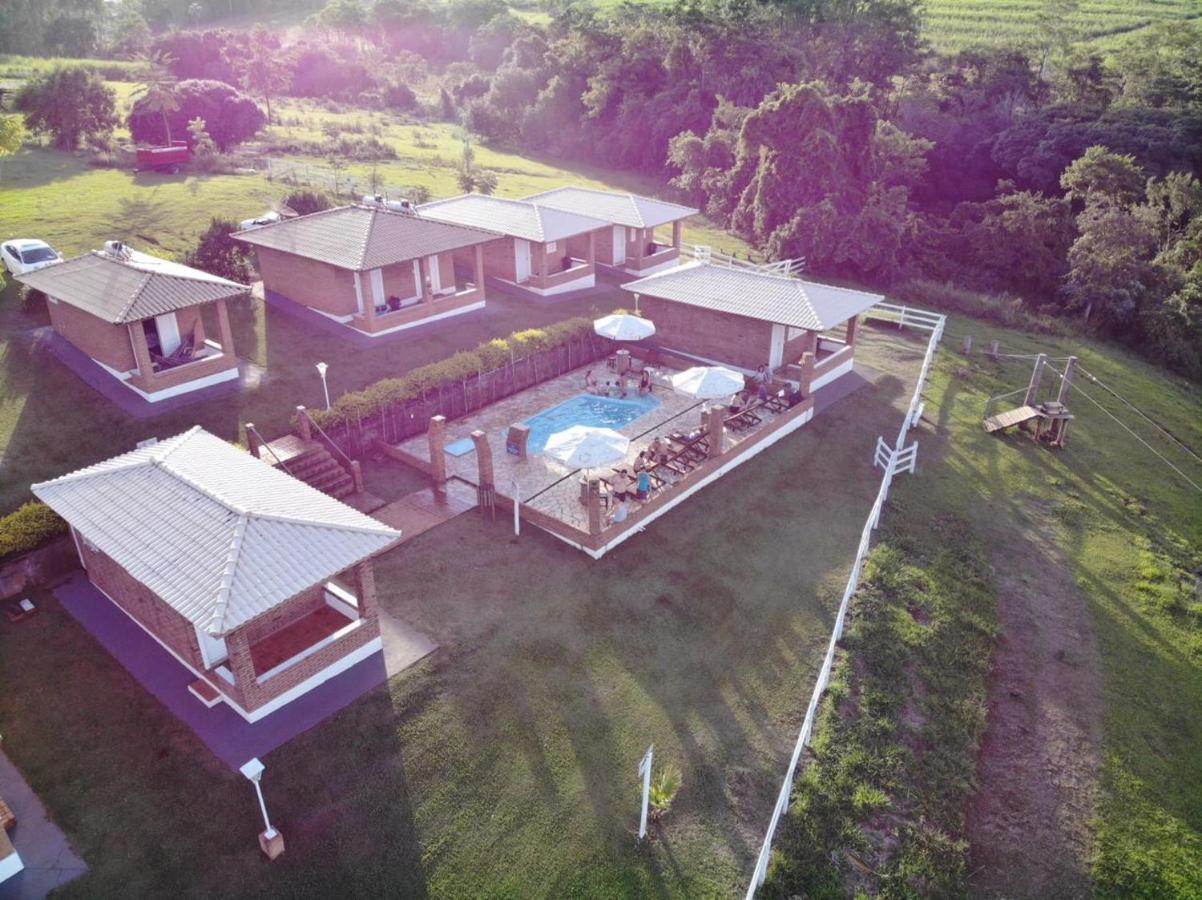 Hotel Chales Cachoeira 3 Quedas โบรตัส ภายนอก รูปภาพ