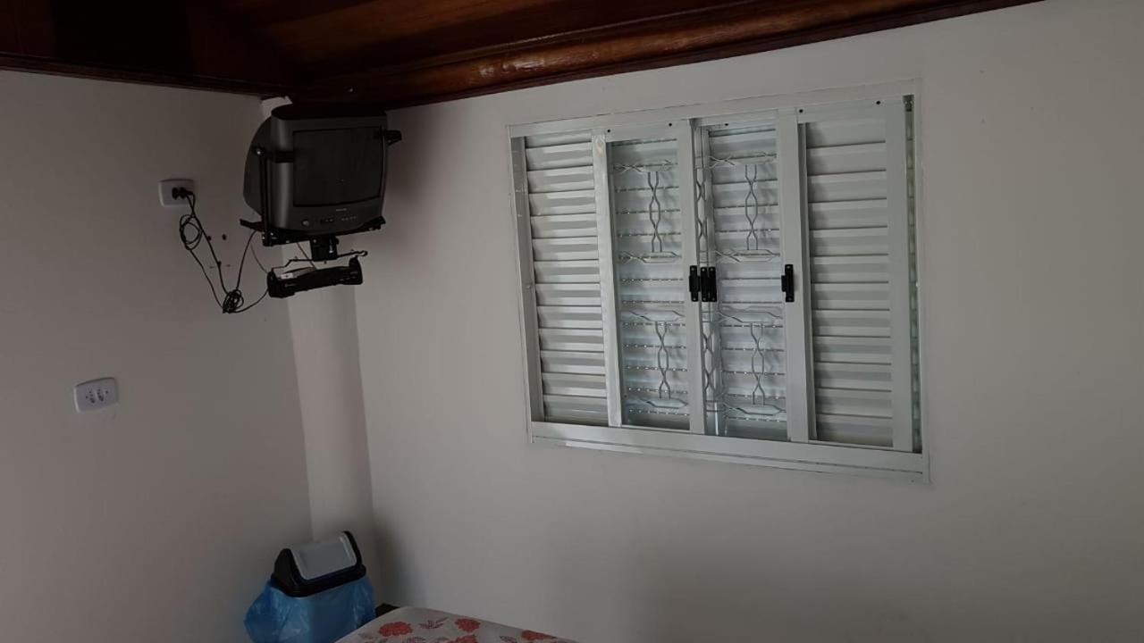 Hotel Chales Cachoeira 3 Quedas โบรตัส ภายนอก รูปภาพ